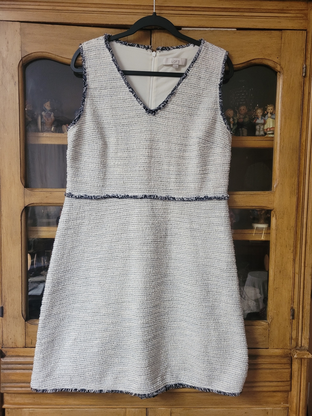 LOFT Soft Ivory Tweed V-Neck Midi Dress with Navy Trim Sz 14